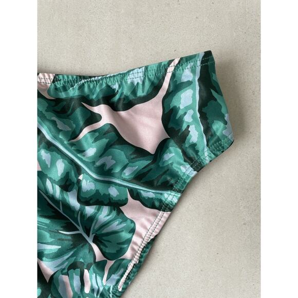 Kenny Flowers Swim Bikini Bottom Tie Front Fronds With Benefits - Picture 6 of 11